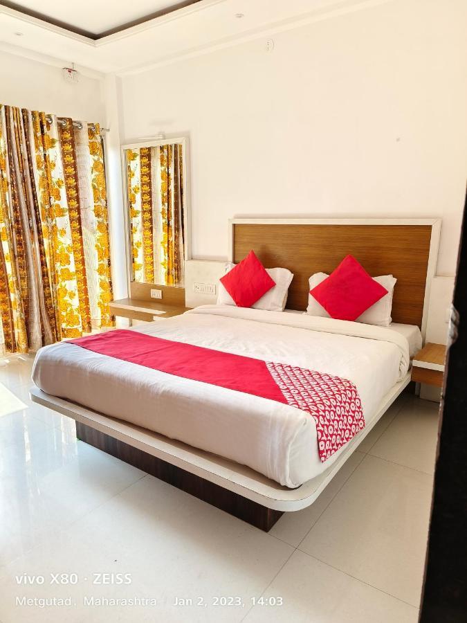 Veggies Residency & Pure Veg Restaurant Hotel Mahābaleshwar Eksteriør billede